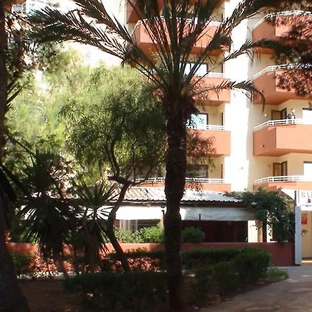 Regina Park Platja d'en Bossa